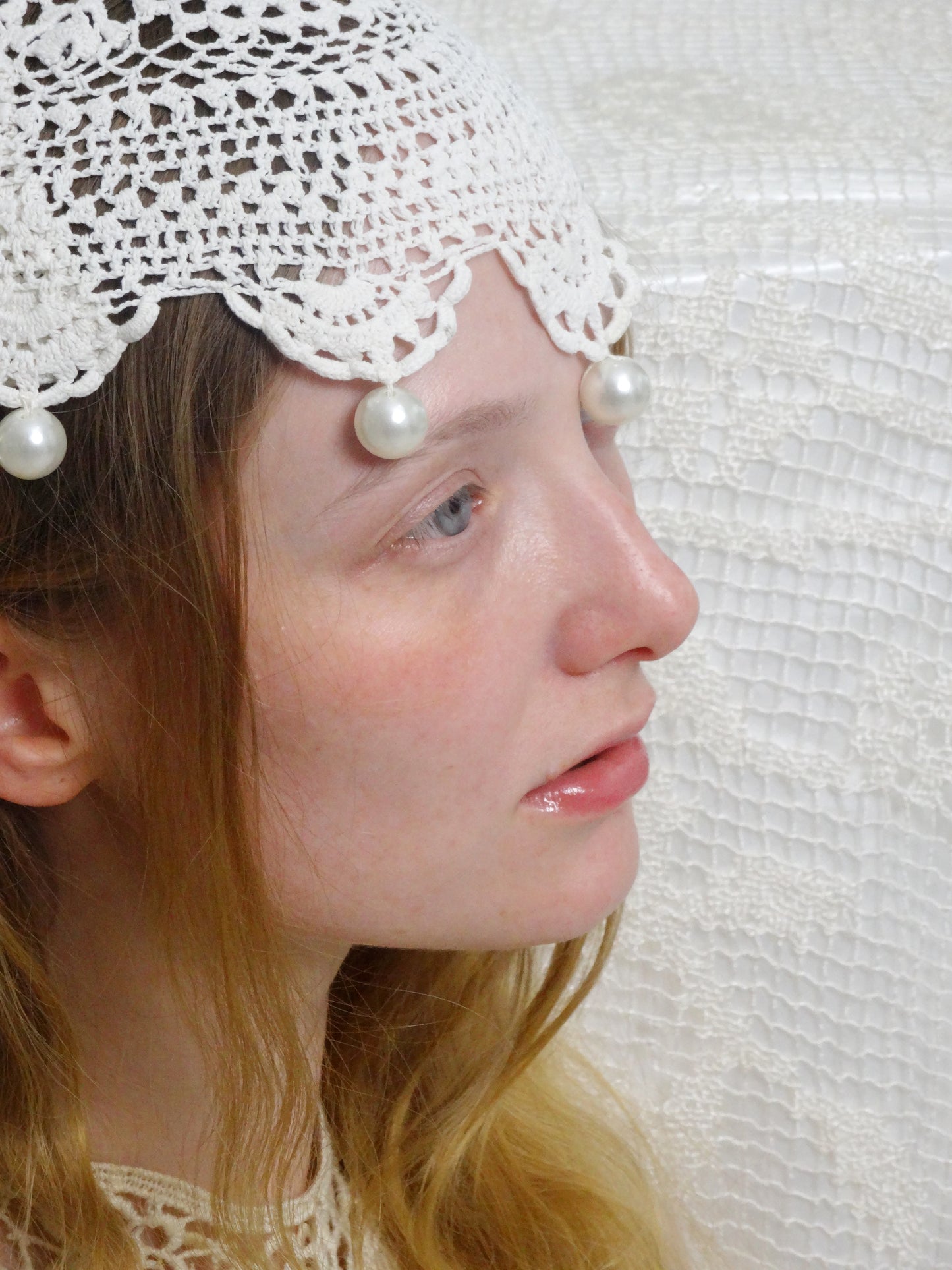 CROCHET PEARLS HEADPIECE