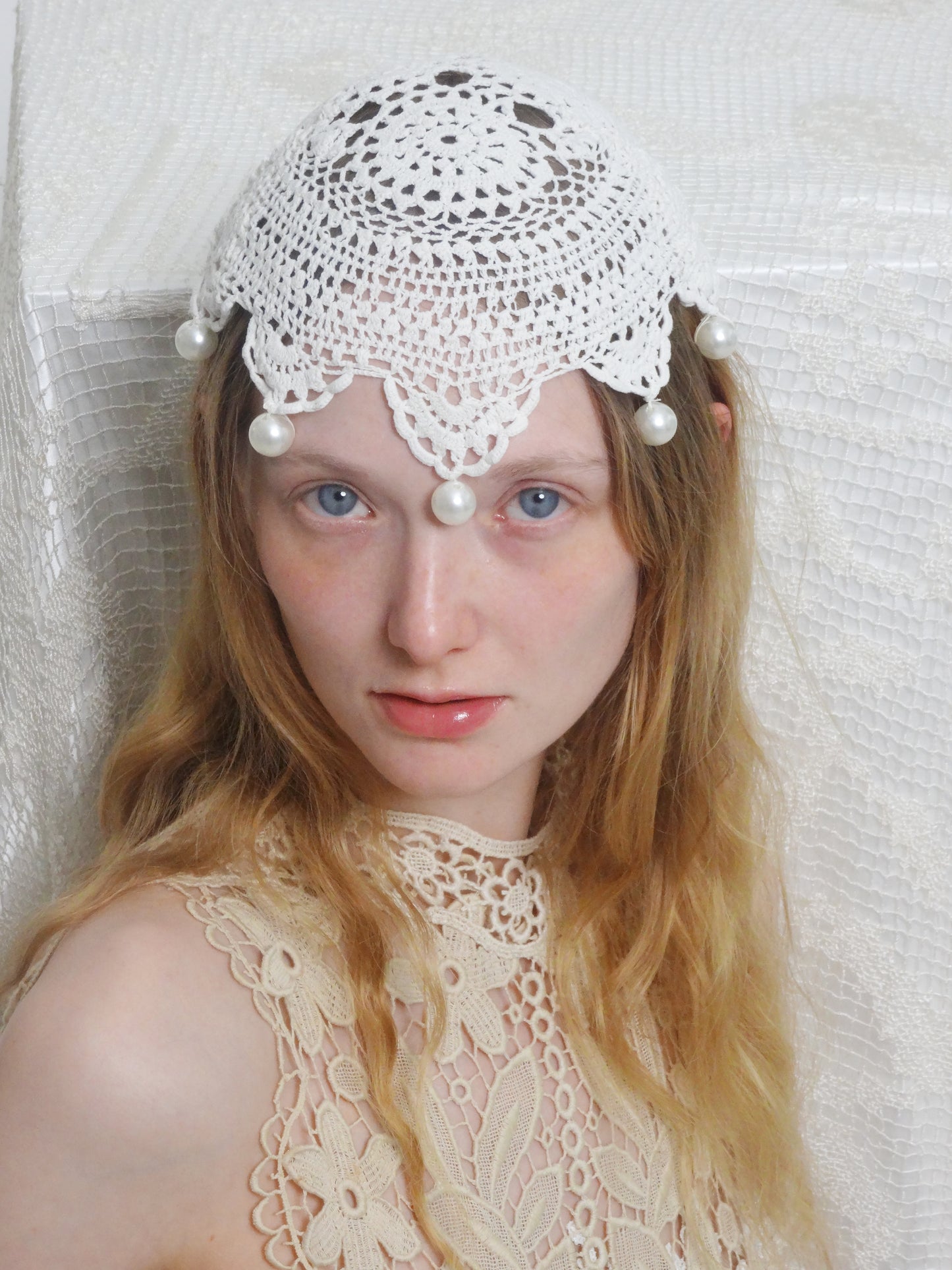 CROCHET PEARLS HEADPIECE