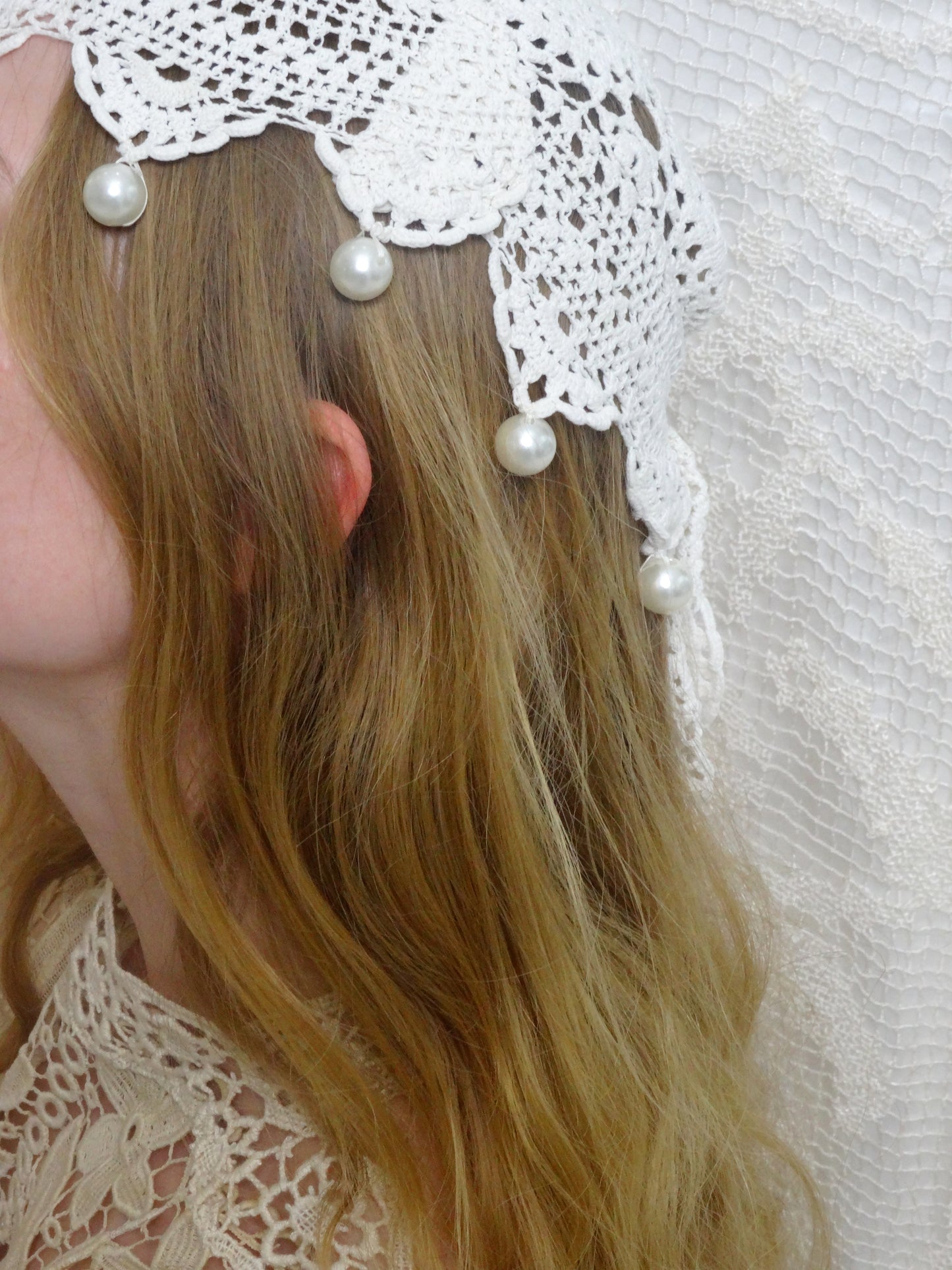 CROCHET PEARLS HEADPIECE